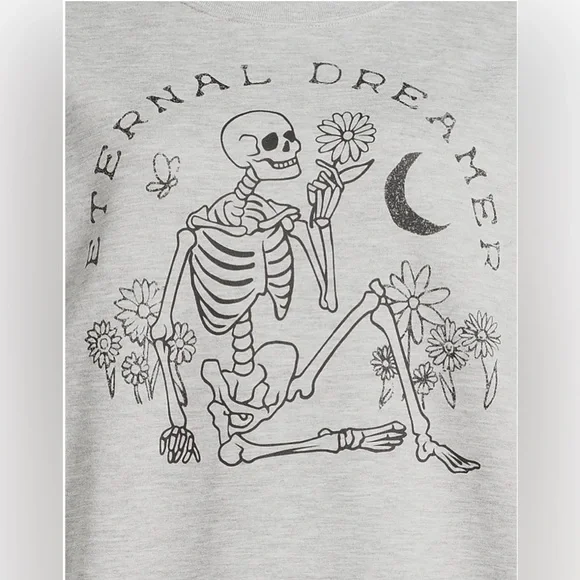 Eternal Dreamer Women's Juniors Graphic Sweatshirt - Picture 2 of 4